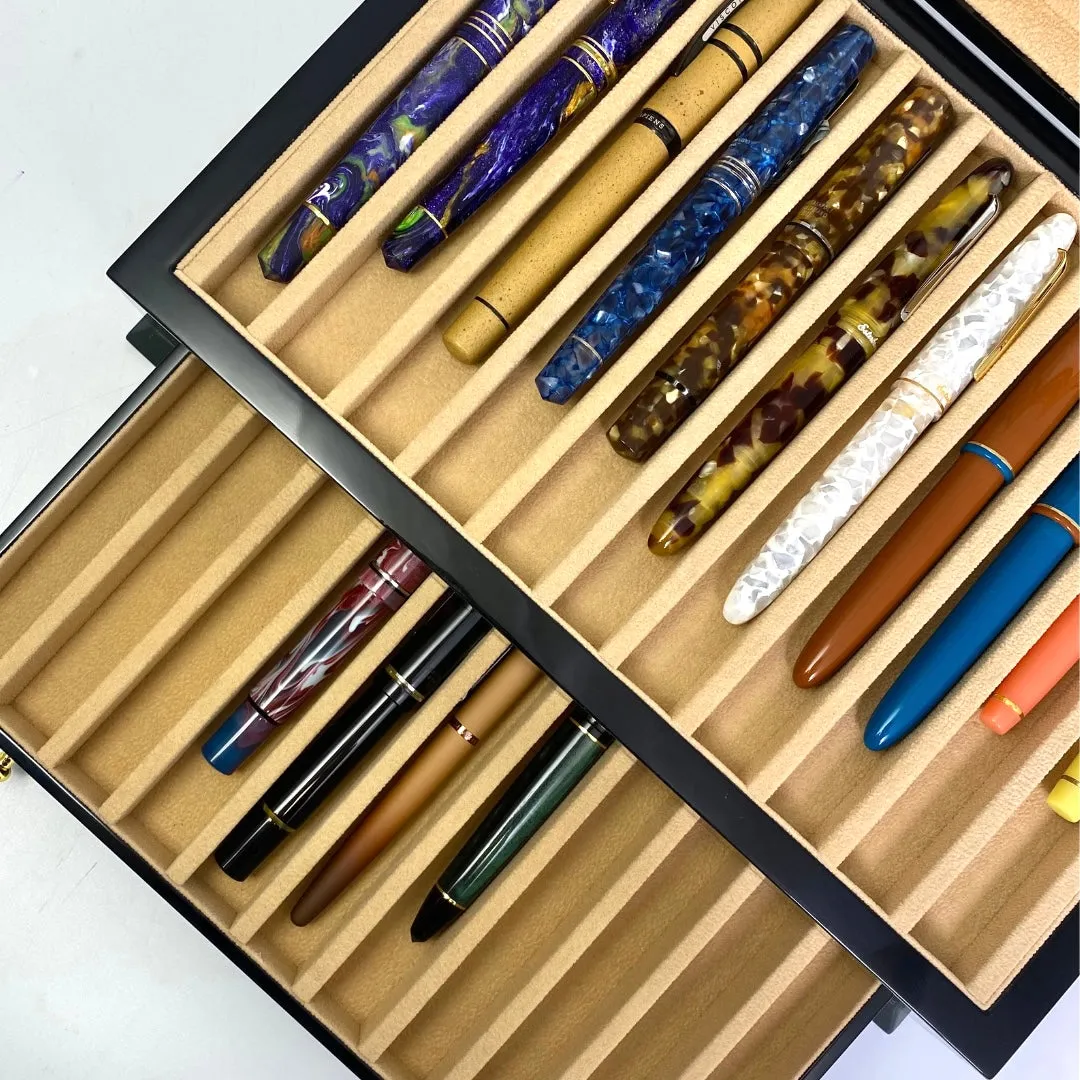 22 Lacquered Pen Box - Tobacco Brown