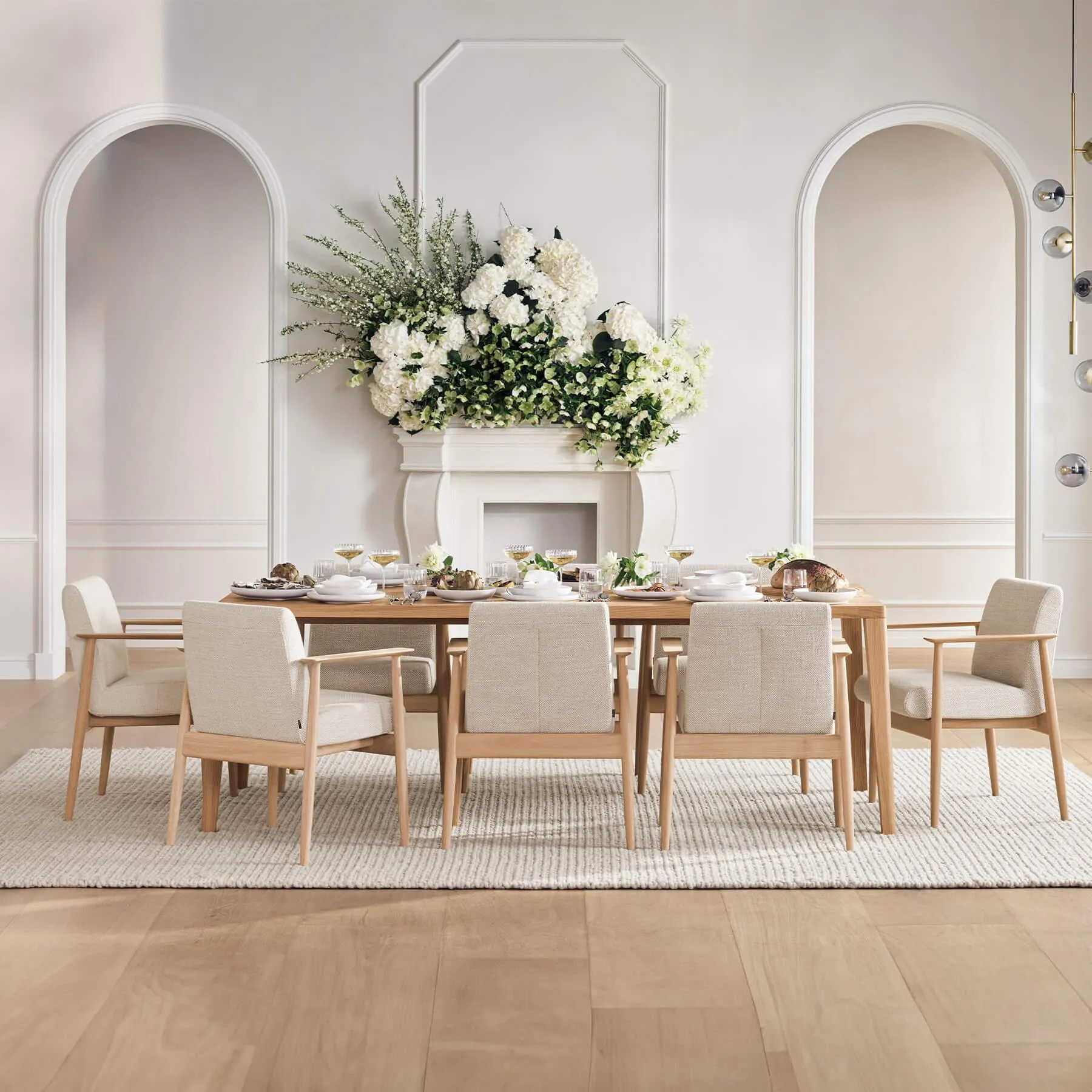 Bolia Graceful Dining Table