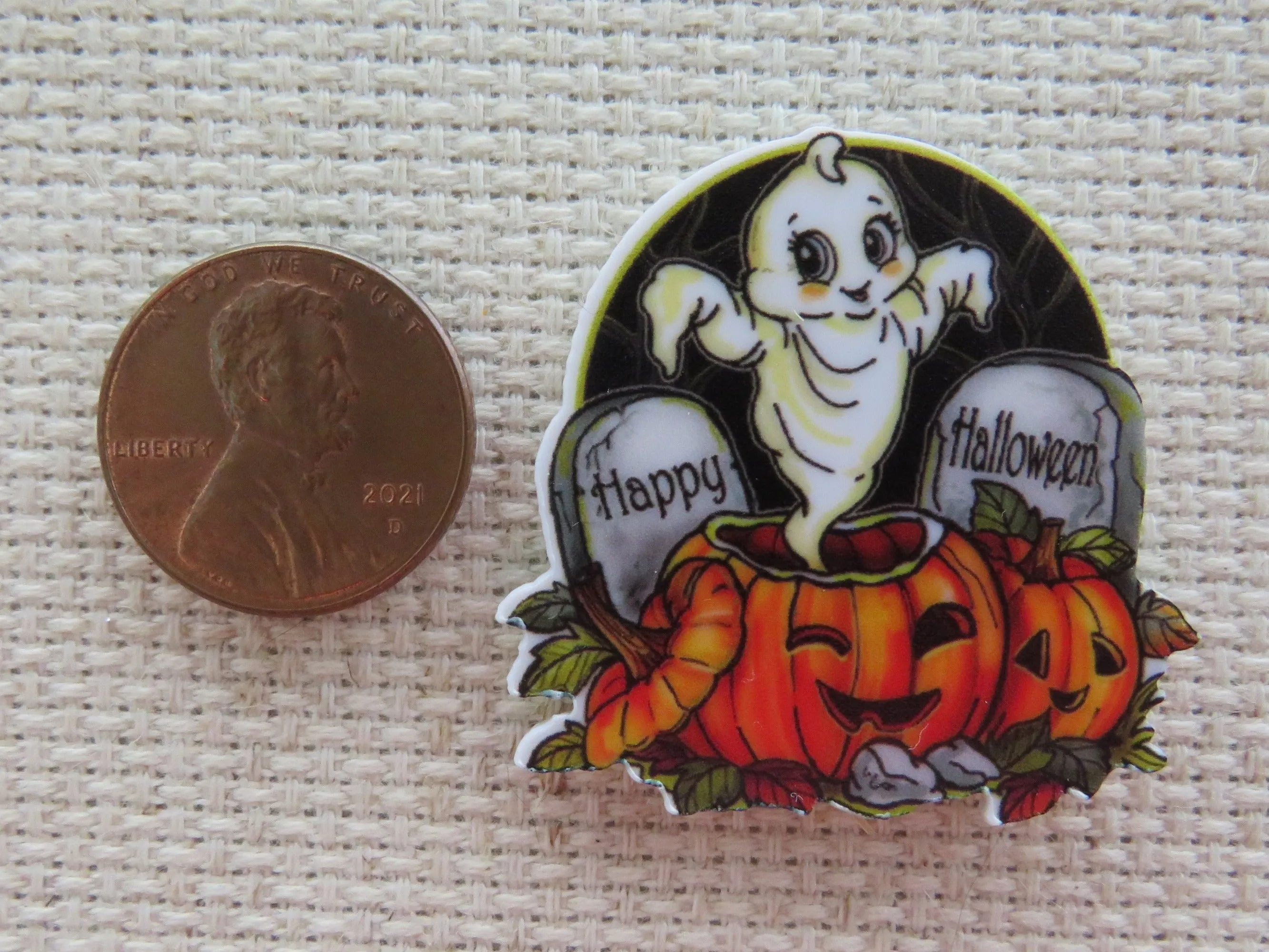 Ghost in a Pumpkin Patch Needle Minder, Cover Minder, Magnet