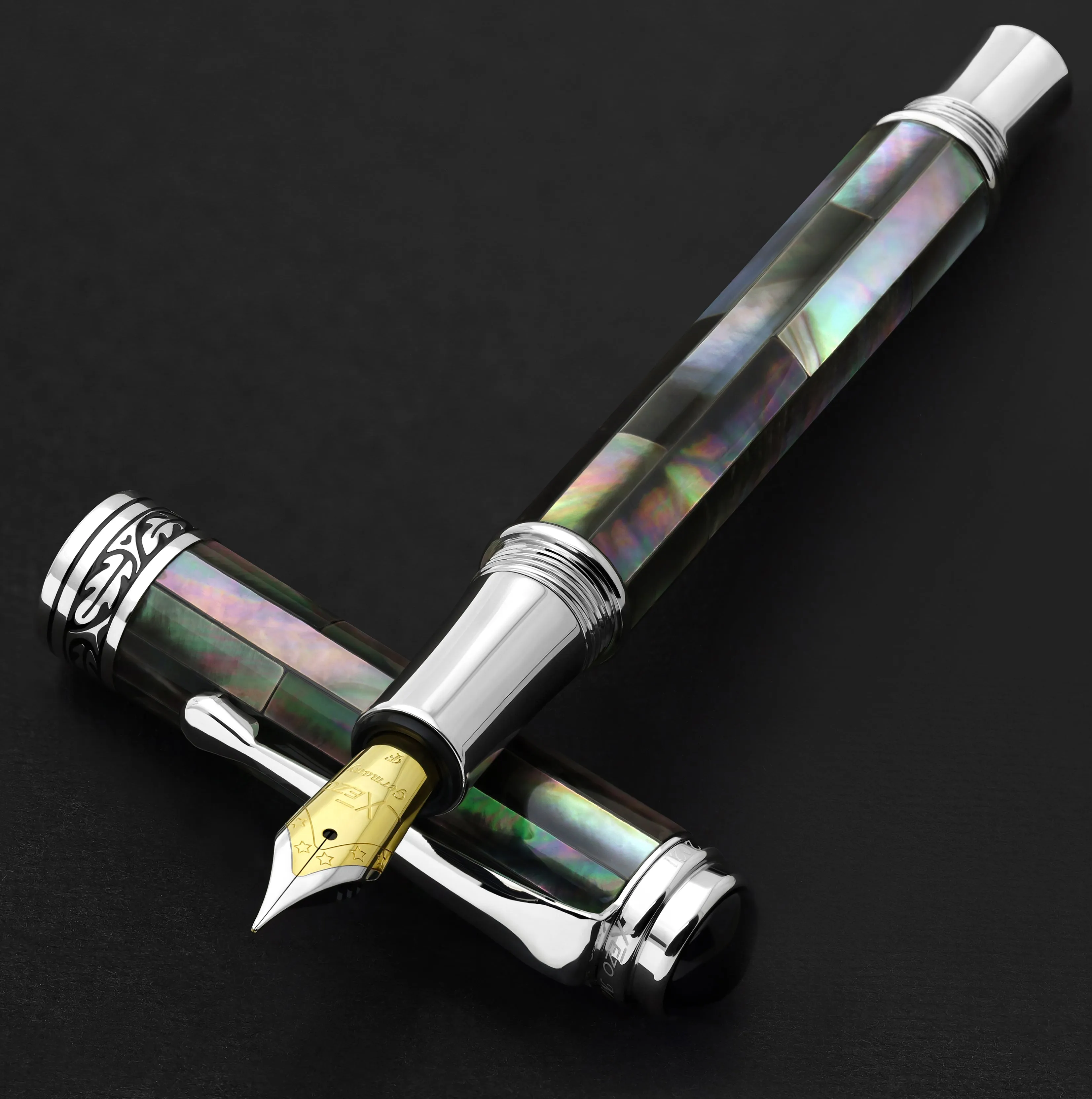 Maestro® Black Mother of Pearl & Platinum Plated Fountain Pen (Fine / Extra Fine Nib)