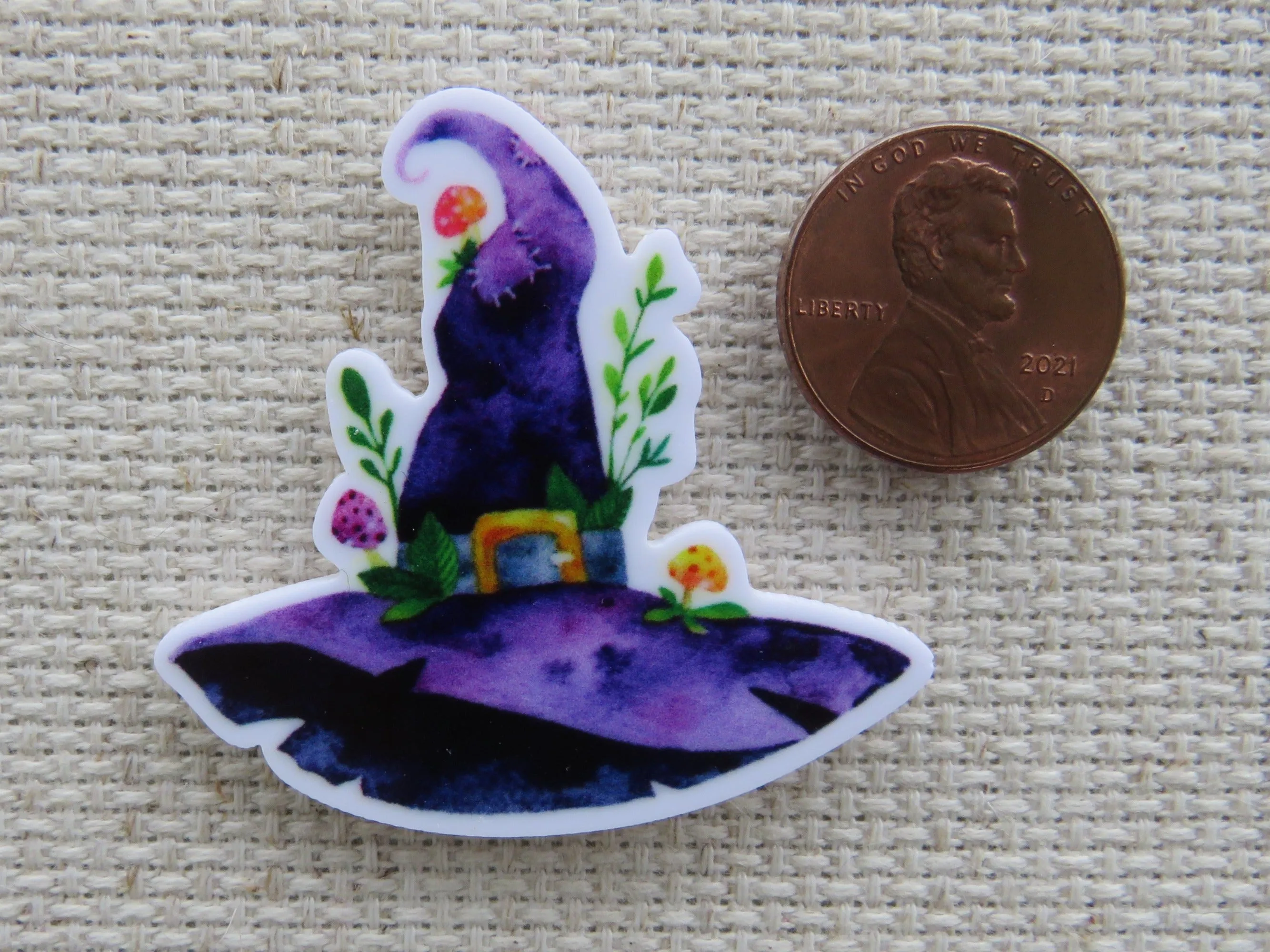 Purple Witches/Wizards Hat Needle Minder, Cover Minder, Magnet