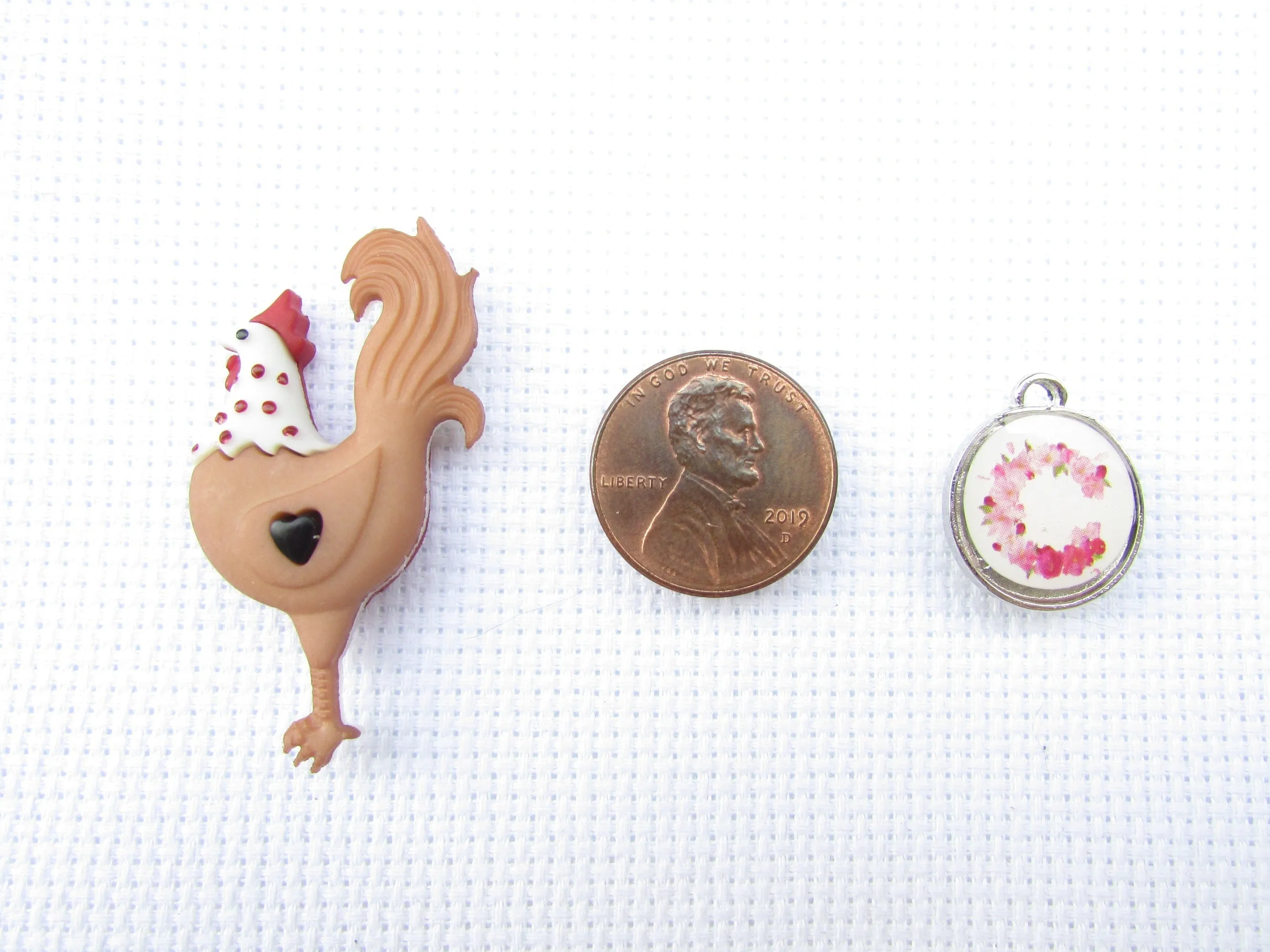 Rooster Needle Minder, Cover Minder, Magnet