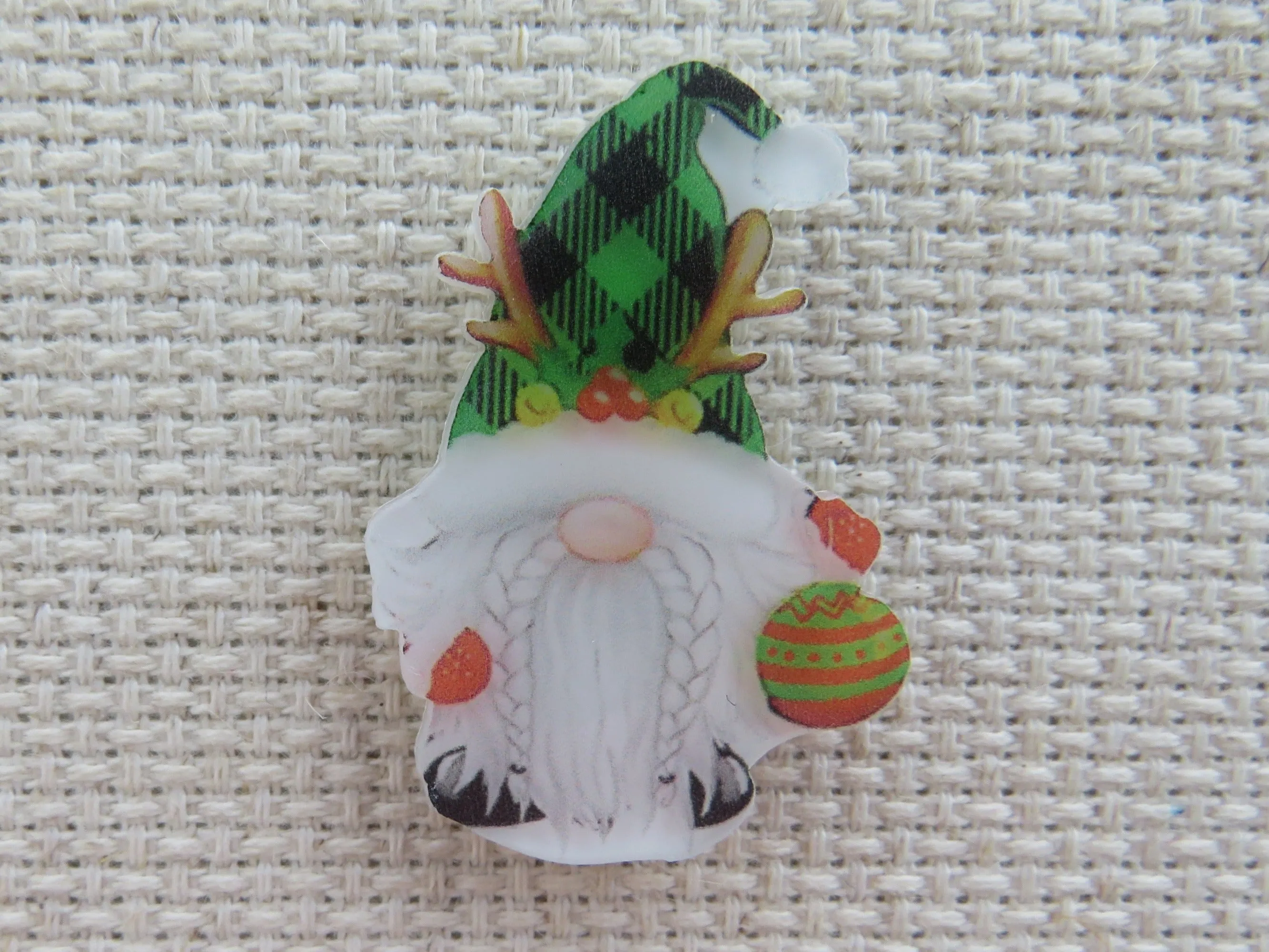 Small Green Hat Gnome Needle Minder, Cover Minder, Magnet