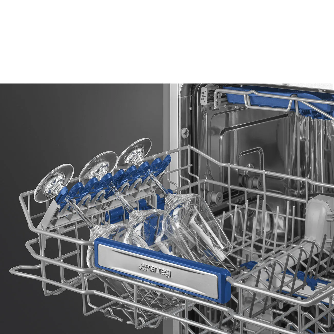 Smeg Semi-Professional Integrated Dishwasher, 9 Wash Programs ST323PM