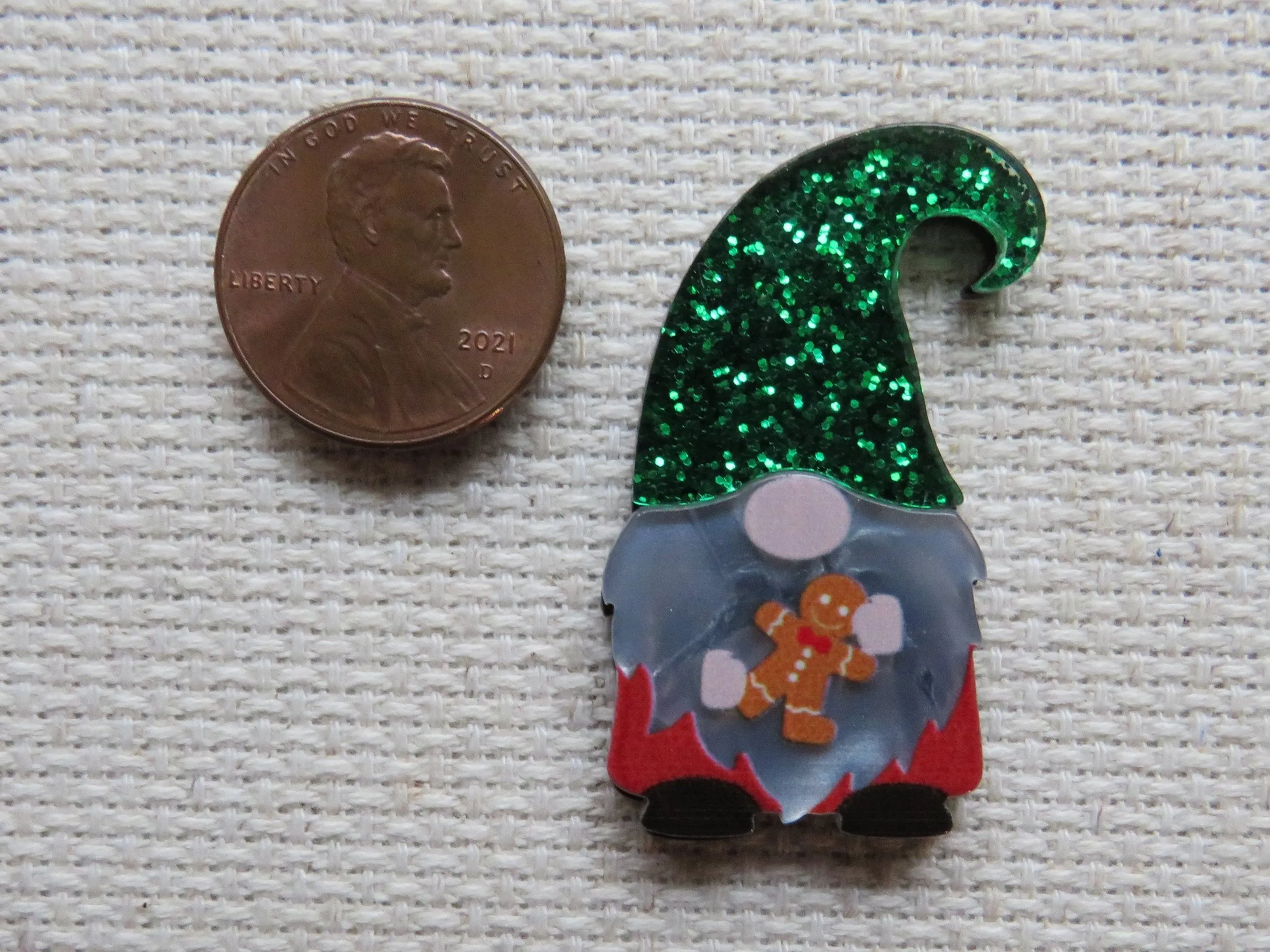 Sparkly Green Gnome Needle Minder, Cover Minder, Magnet