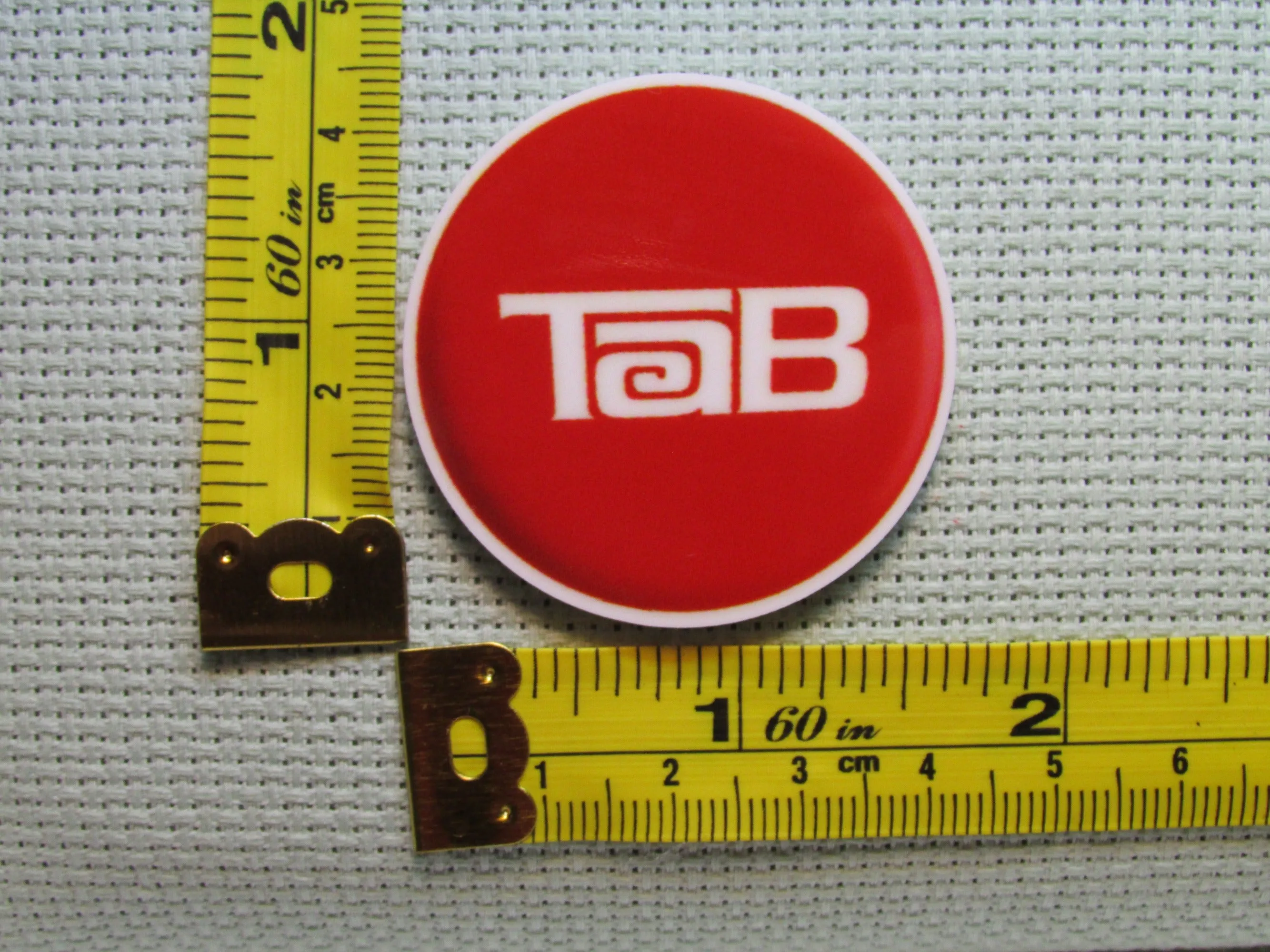 Tab Needle Minder, Cover Minder, Magnet LAST ONE!