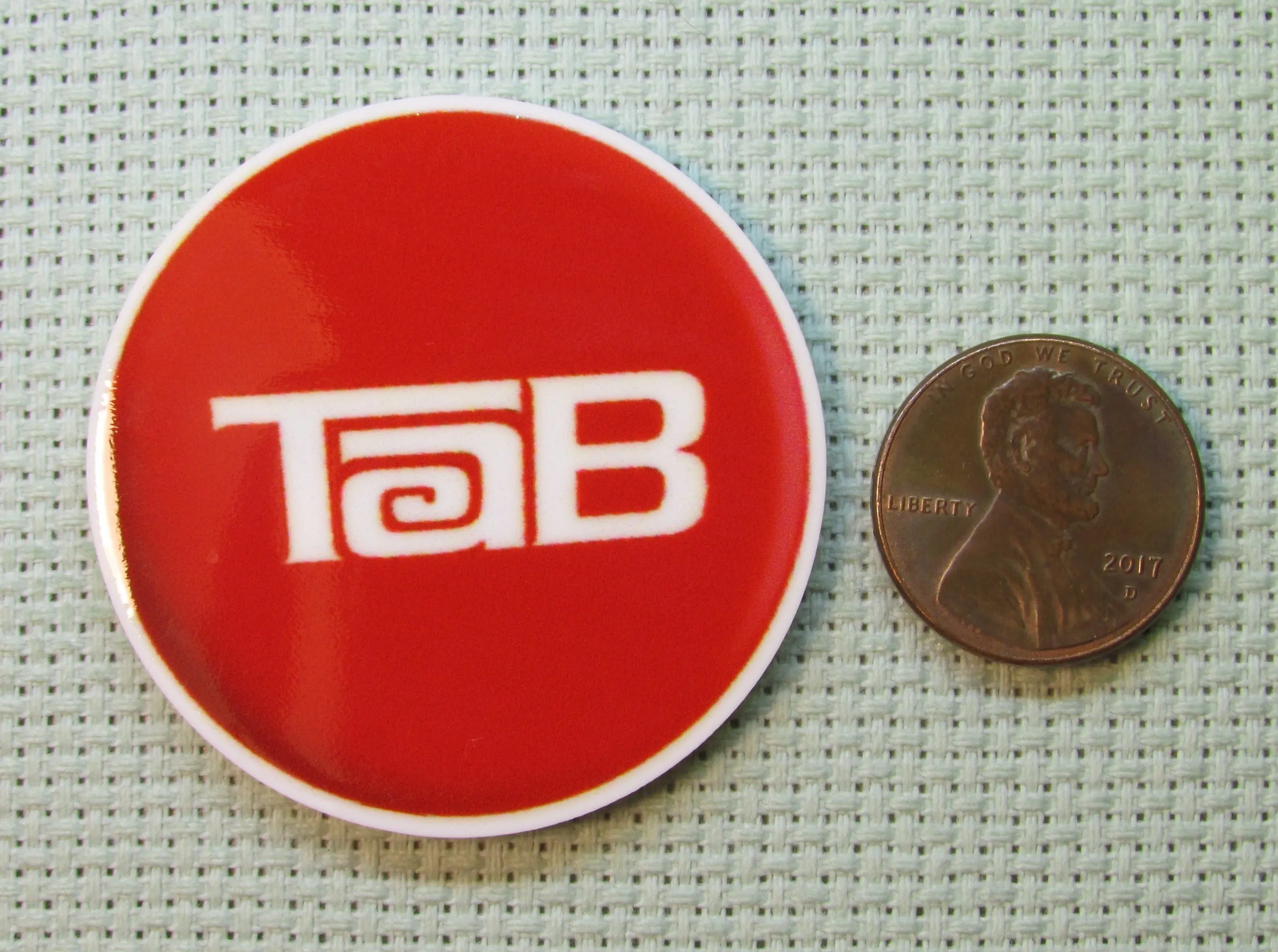 Tab Needle Minder, Cover Minder, Magnet LAST ONE!