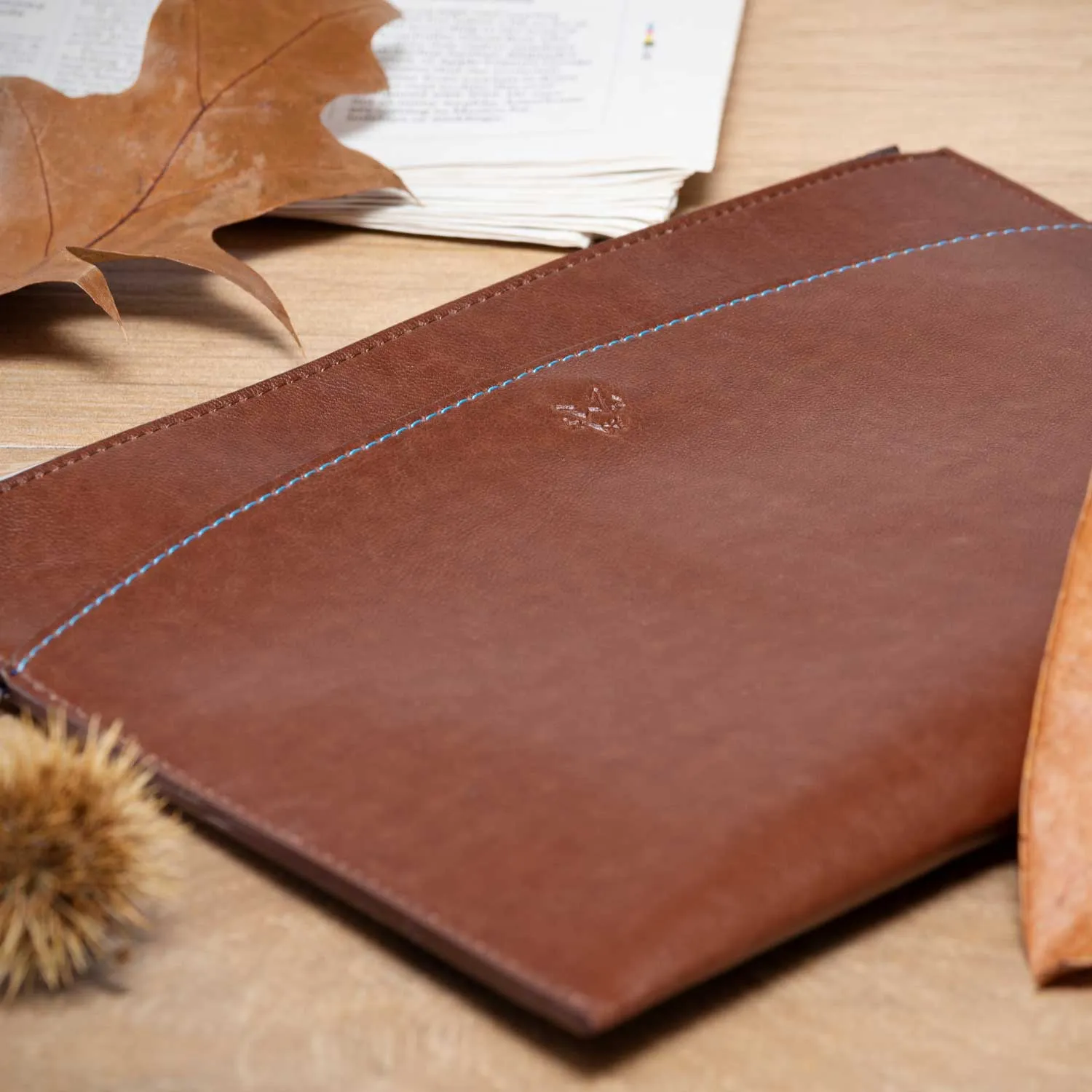 Vegan Leather Pouch & E-Reader Case | Oakbark